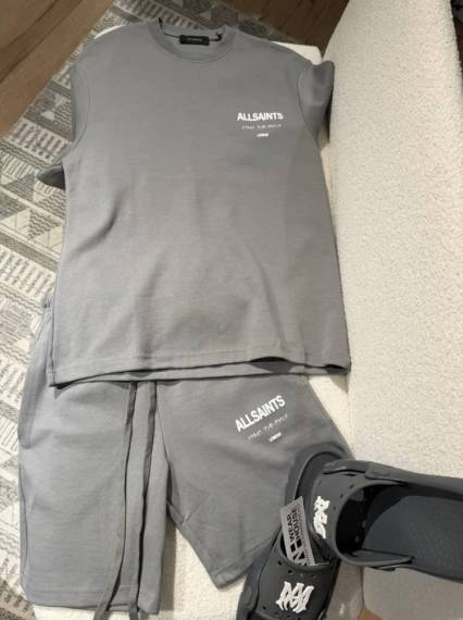 Спортивный костюм с шортами WH